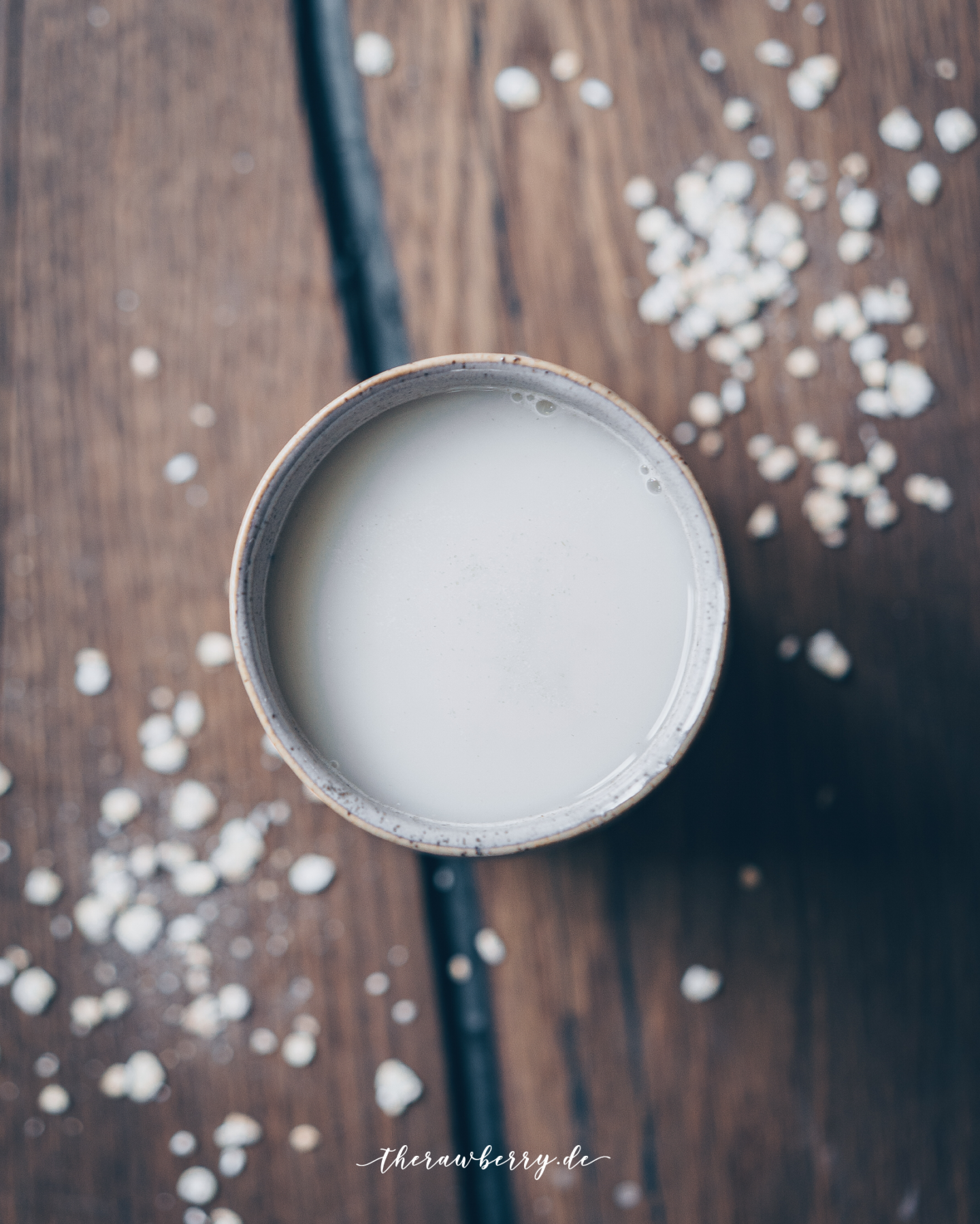 milk, vegan, plant-based, zero waste, zero waste, no dairy, easy, tutorial, how to, milch, Hafermilch, rezept, selber machen, Mandelmilch, Haselnussmilch, ohne plastic, no plastic