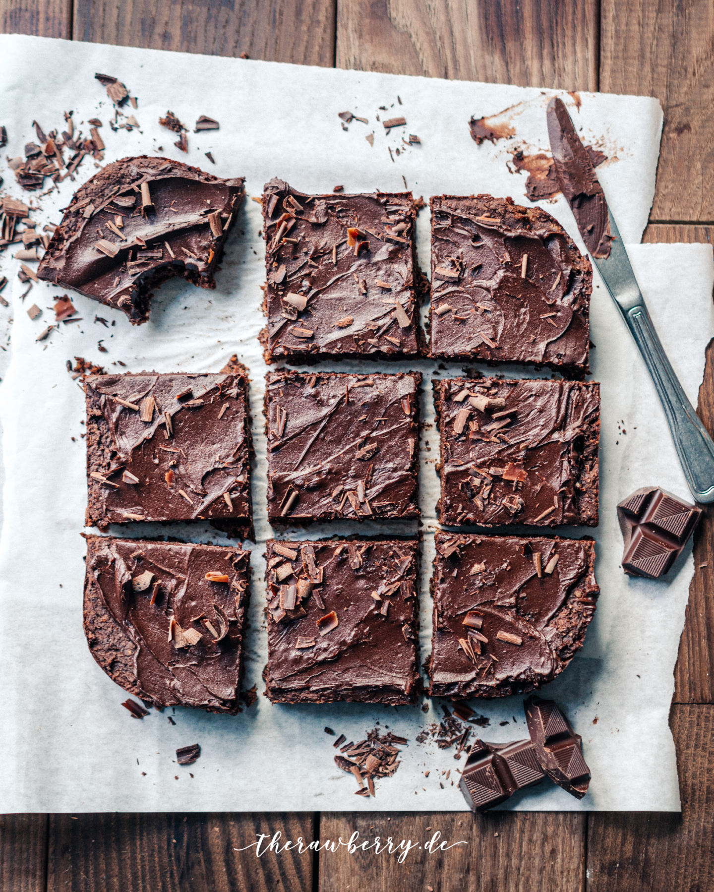 easy, einfach, simple, simple, vegan, delicious, healthy, gesund, dairy free, laktorse frei, gluten frei, glutenfree, therawberry, food, dessert, Nachtisch, lecker, quick, chocolate, schokolade, food photography, fotografie, Marie Dorfschmidt, brownies, brownie, rezept, recipe, whole foods, Vollwertkost, sugar free, zuckerfrei, diät, diet